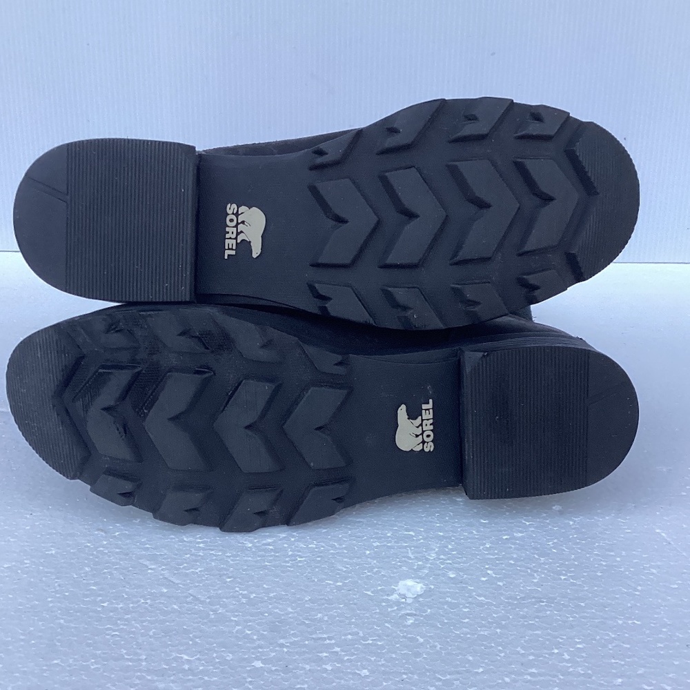 Sorel Black Winter Boots - Picture 6 of 11